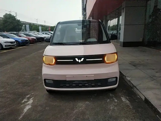 Wuling Hongguang Mini EV — Фото автомобиля 2