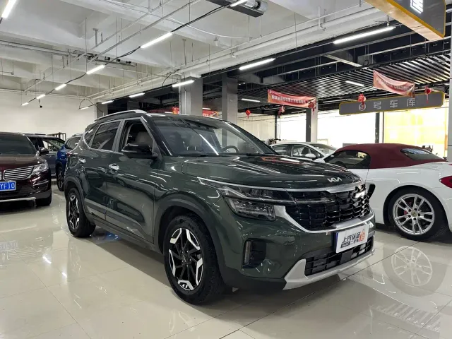 Kia Seltos — Фото автомобиля 3