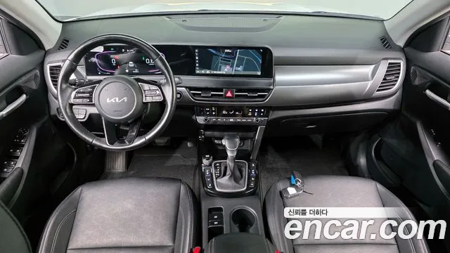 Kia Seltos — Фото автомобиля 6