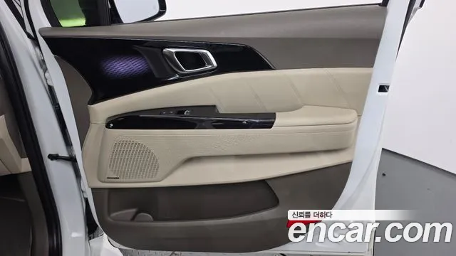 Kia Carnival 4th Gen — Фото автомобиля 13