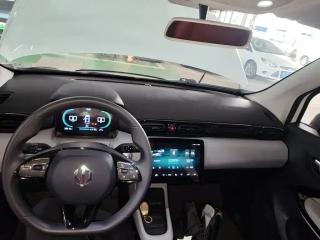 Leapmotor T03 — Фото автомобиля 9