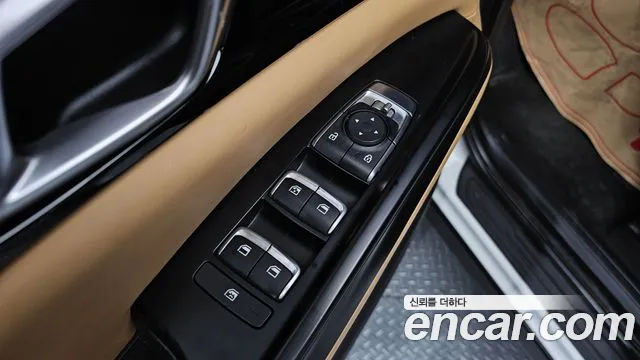 Kia Canival Carnival 4 поколение Дизель 9 мест Prestige — Фото автомобиля 12