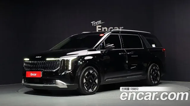 Фотография автомобиля — Kia Carnival 4th Gen
