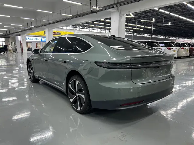 Nio ET7 — Фото автомобиля 13