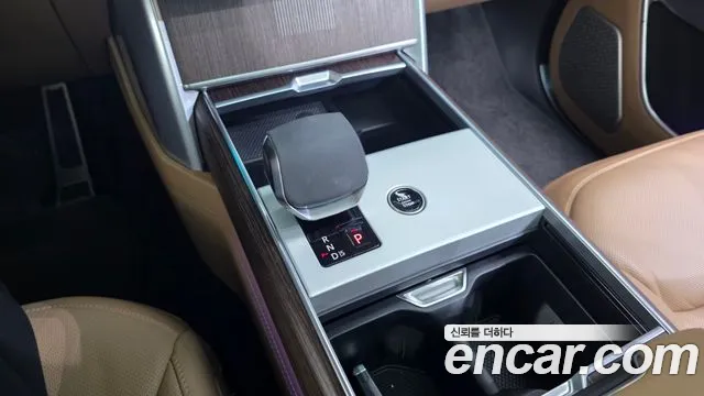 Land Rover Range Rover — Фото автомобиля 9
