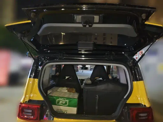 Wuling Hongguang Mini EV — Фото автомобиля 15