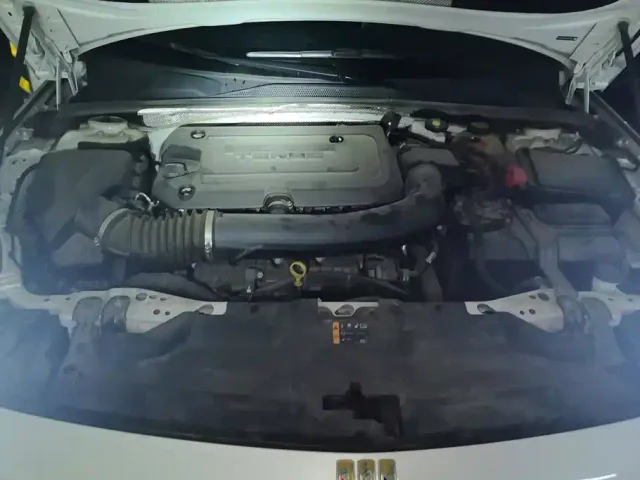 Buick Regal — Фото автомобиля 10
