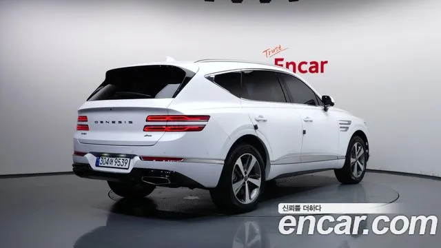 Genesis GV80 — Фото автомобиля 2