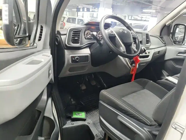 Maxus Xintu V80 — Фото автомобиля 15
