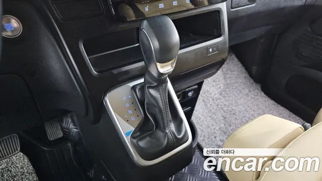 Hyundai Staria — Фото автомобиля 12
