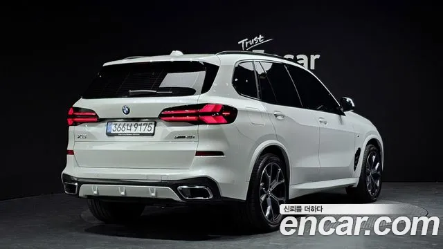 BMW X5 xDrive 40i M Sport — Фото автомобиля 2