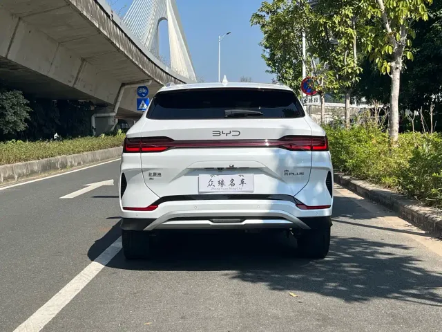 BYD Song PLUS — Фото автомобиля 5