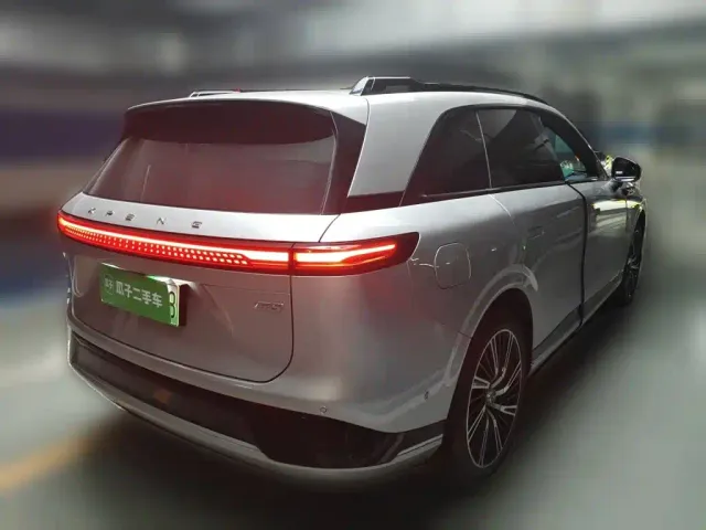 Xpeng G9 — Фото автомобиля 6