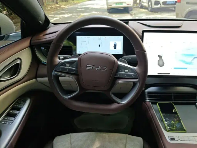 BYD Seal 07 DM-i — Фото автомобиля 10