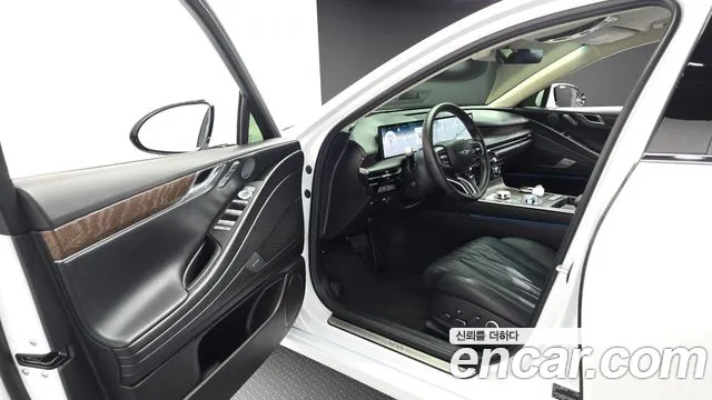 Genesis G80 RG3 — Фото автомобиля 10