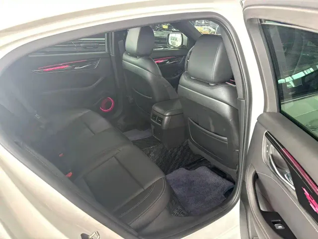 Cadillac CT5 — Фото автомобиля 6