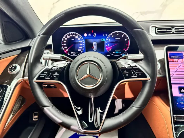 Mercedes-Benz S-Class — Фото автомобиля 10