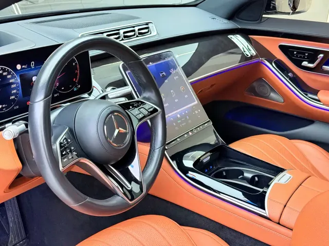 Mercedes-Benz S-Class — Фото автомобиля 5