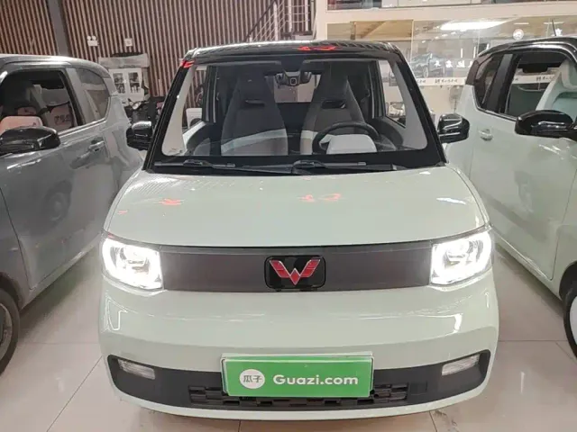 Wuling Hongguang Mini EV — Фото автомобиля 2