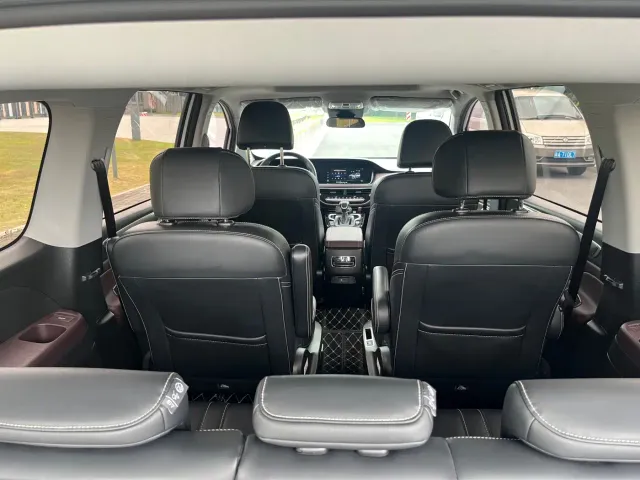 GAC Trumpchi M6 — Фото автомобиля 23