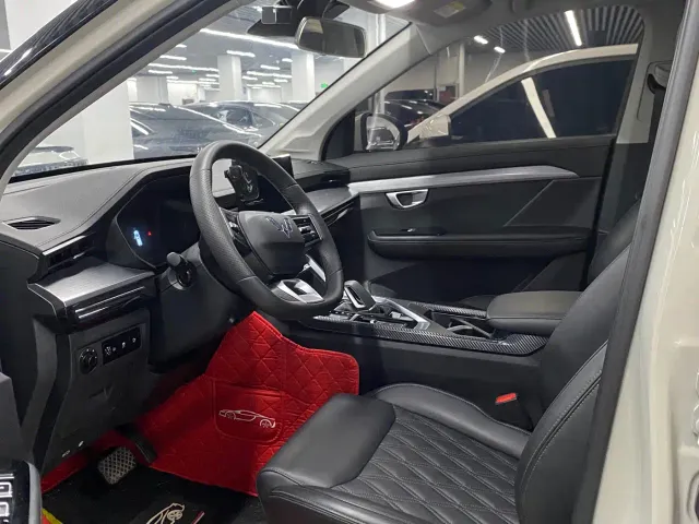 Wuling Asta — Фото автомобиля 4