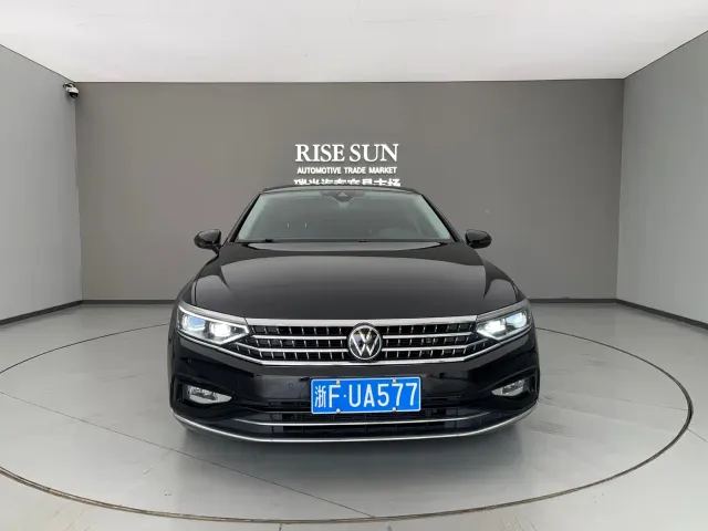 Volkswagen Magotan — Фото автомобиля 2