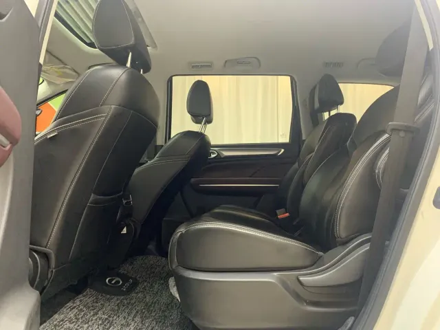 GAC Trumpchi M6 — Фото автомобиля 8