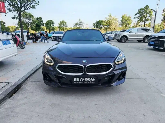 BMW Z4 — Фото автомобиля 2