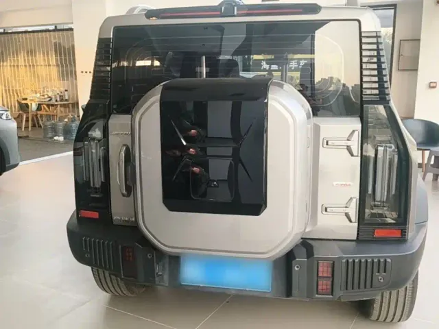 Jetour T2 — Фото автомобиля 5