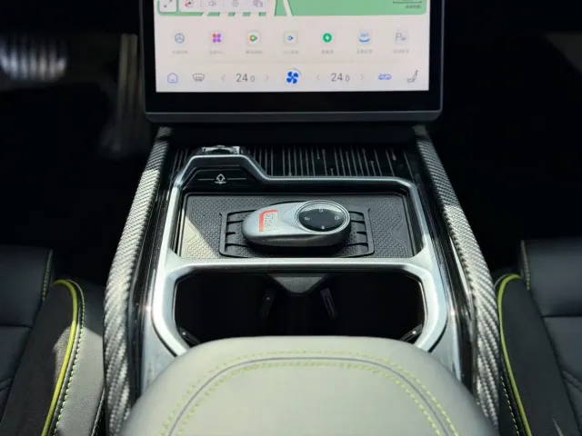 Hozon Neta GT — Фото автомобиля 15