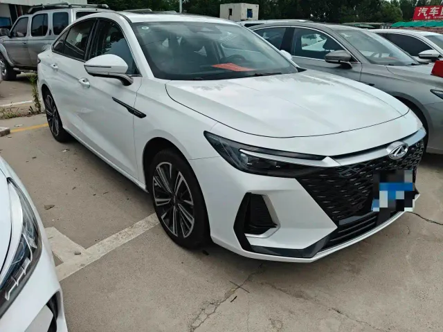 Chery Arrizo 8 — Фото автомобиля 3