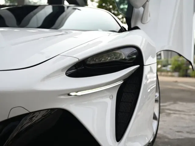 McLaren Artura — Фото автомобиля 17