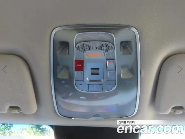 Genesis GV70 — Фото автомобиля 19