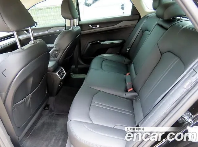 Kia K5 Generation 3 — Фото автомобиля 6