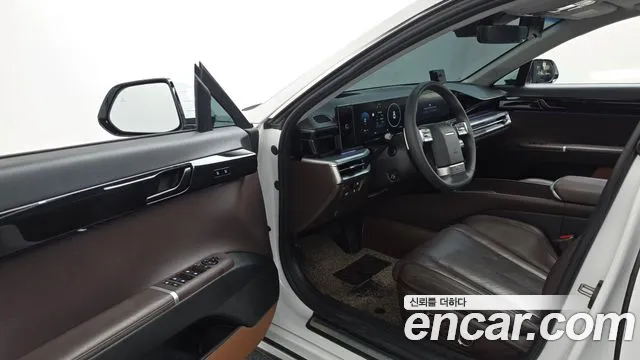Hyundai Grandeur Grandeur (GN7) — Фото автомобиля 9