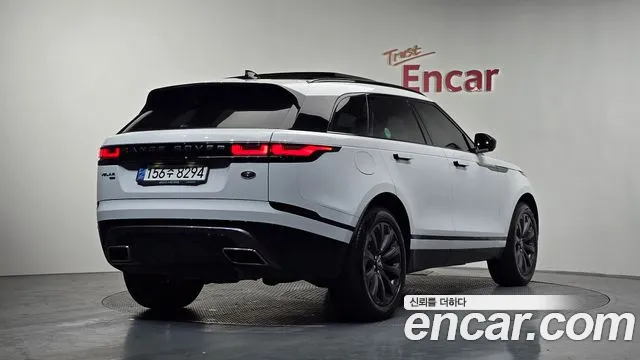Land Rover Range Rover Velar — Фото автомобиля 2