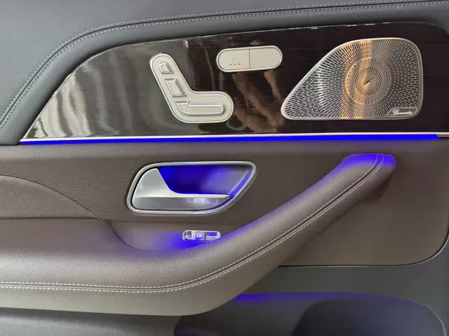 Mercedes-Benz GLS-Class — Фото автомобиля 10
