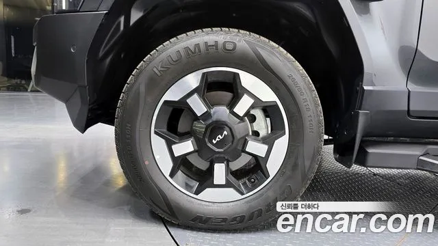 Kia Tasman Tasman 2.5T Бензин 4WD — Фото автомобиля 5
