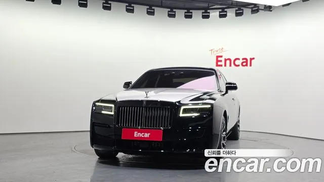 Rolls-Royce Ghost — Фото автомобиля 3