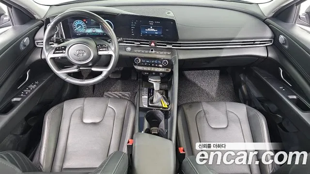 Hyundai Avante CN7 — Фото автомобиля 10
