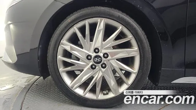 Hyundai Grandeur Новый Grandeur IG — Фото автомобиля 4