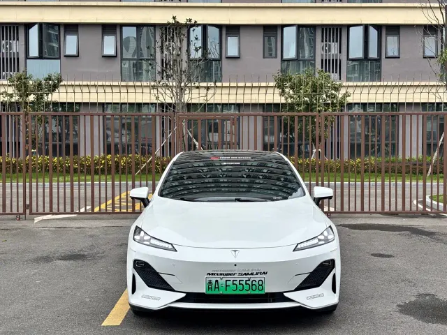 Deepal SL03 — Фото автомобиля 2