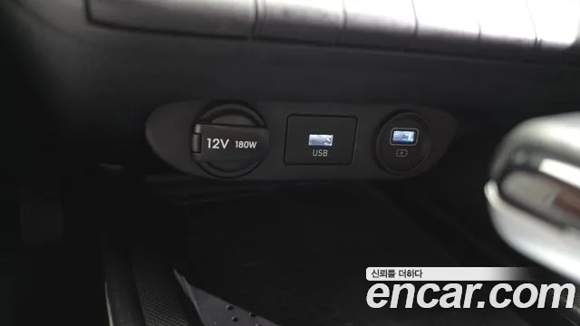Hyundai AVANTE Avante (CN7) — Фото автомобиля 16
