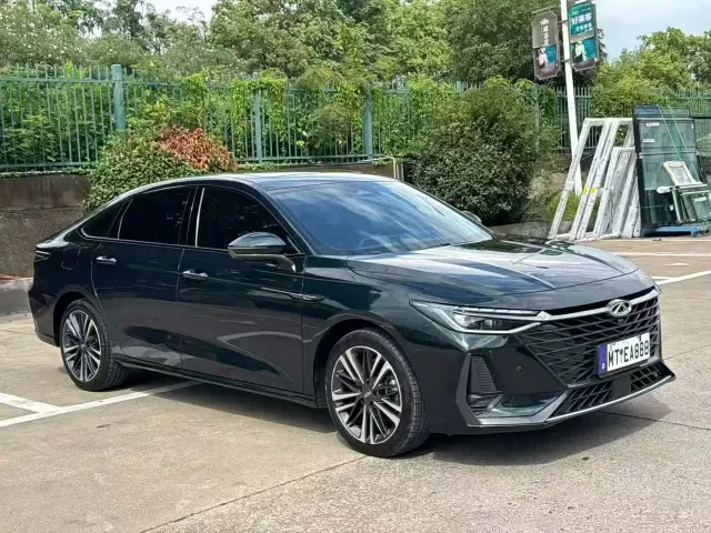 Chery Arrizo 8 — Фото автомобиля 3