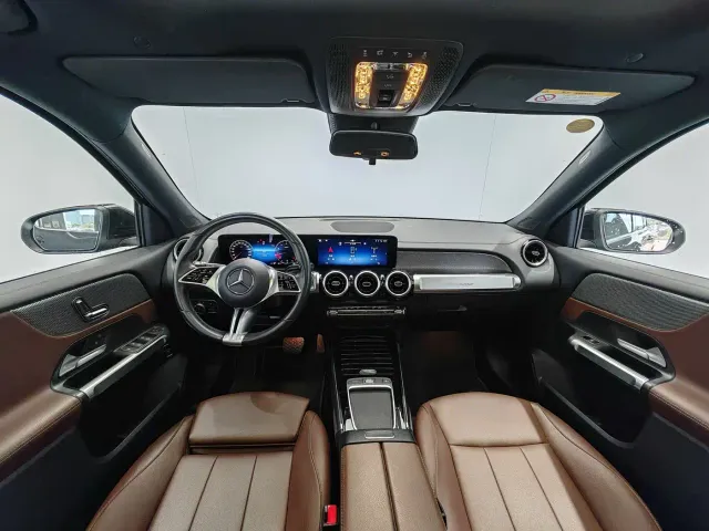 Mercedes-Benz GLB-Class — Фото автомобиля 10
