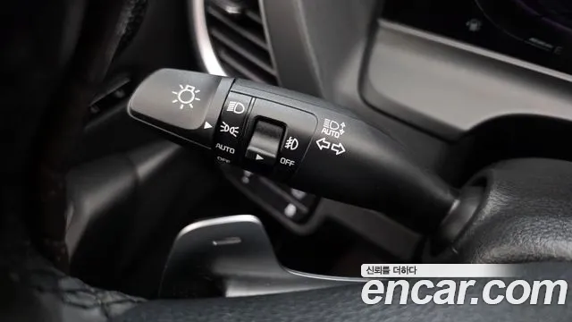 Kia Seltos New — Фото автомобиля 26