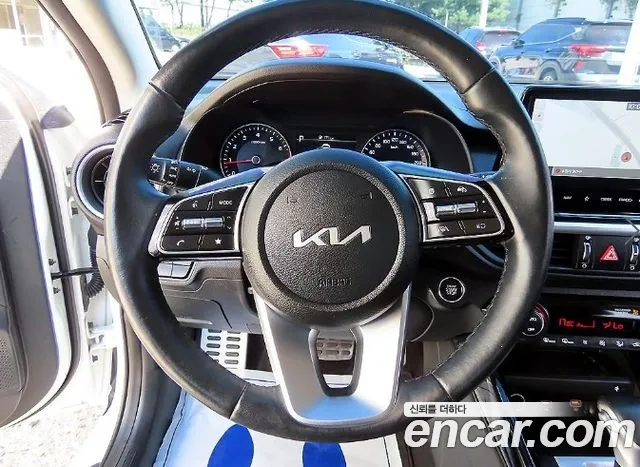 Kia K3 Generation 2 — Фото автомобиля 9