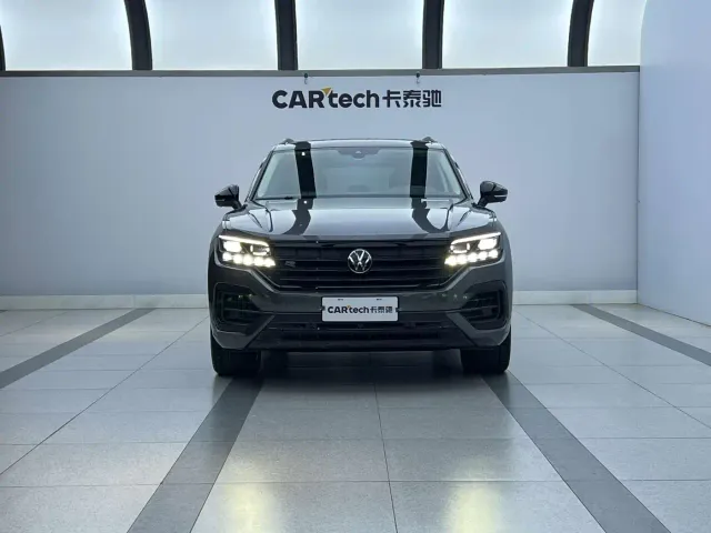 Volkswagen Touareg — Фото автомобиля 2