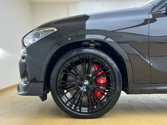 BMW X6 — Фото автомобиля 24