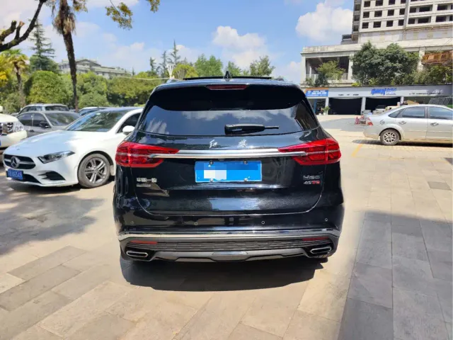 Hongqi HS5 — Фото автомобиля 5